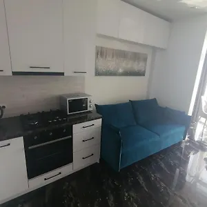 https://sam-centr.hotelslviv.net